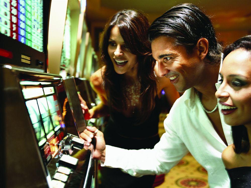 Готель Agua Caliente Casino Ранчо-Мірідж Екстер'єр фото
